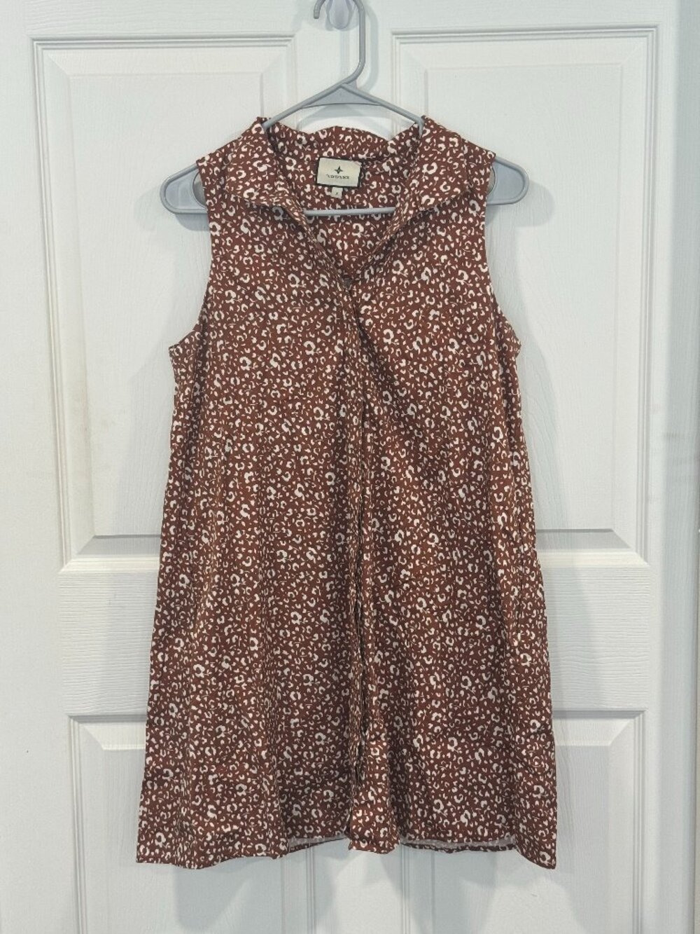 Tuckernuck Brown Animal Print Sleeveless Shirt Dress